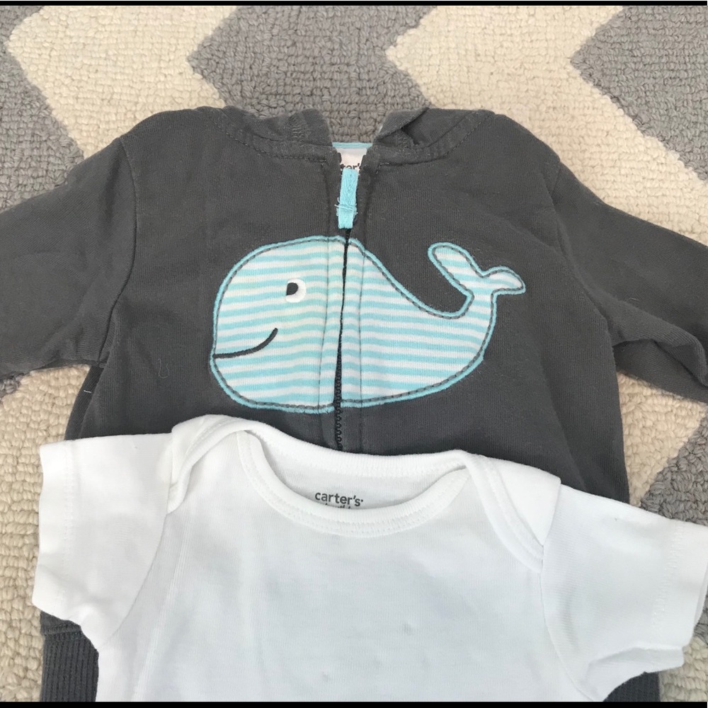 Baby hoodie, bodysuit, and pants set 3 months - Picture 4 of 4